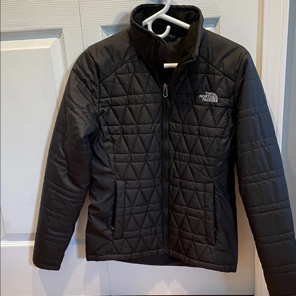The North Face Black Quilted Jacket - Picture 1 of 4